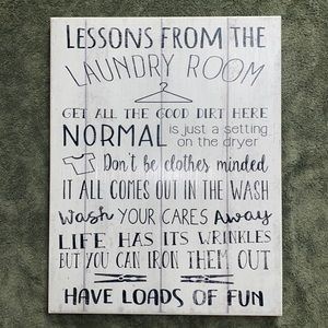 Laundry room sign 14“ x 18“